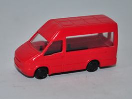 Rietze Kleinbus Iveco (JLP476)