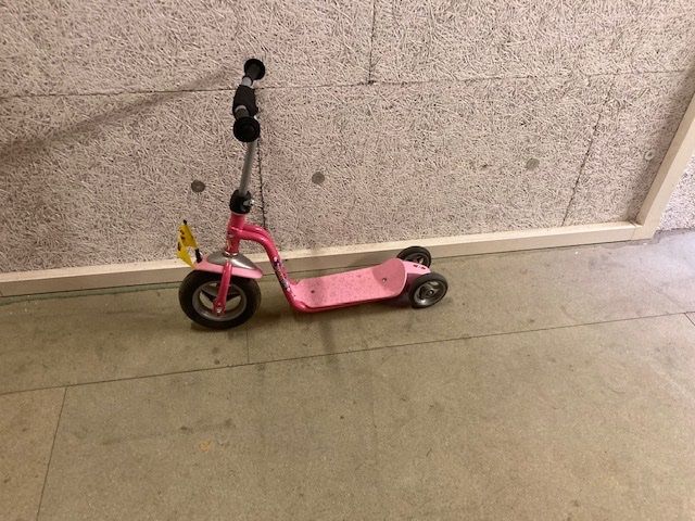 Puky Fahrzeuge für Kinder: Puki Roller – Gebraucht aus Zürich von hundpimenta 3