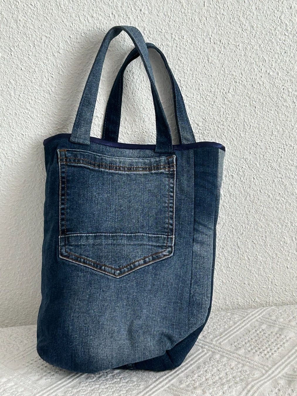Sacs femmes: Jeans Tasche  upcycling – Neuf avec emballage d'origine à Wädenswil par jotijo