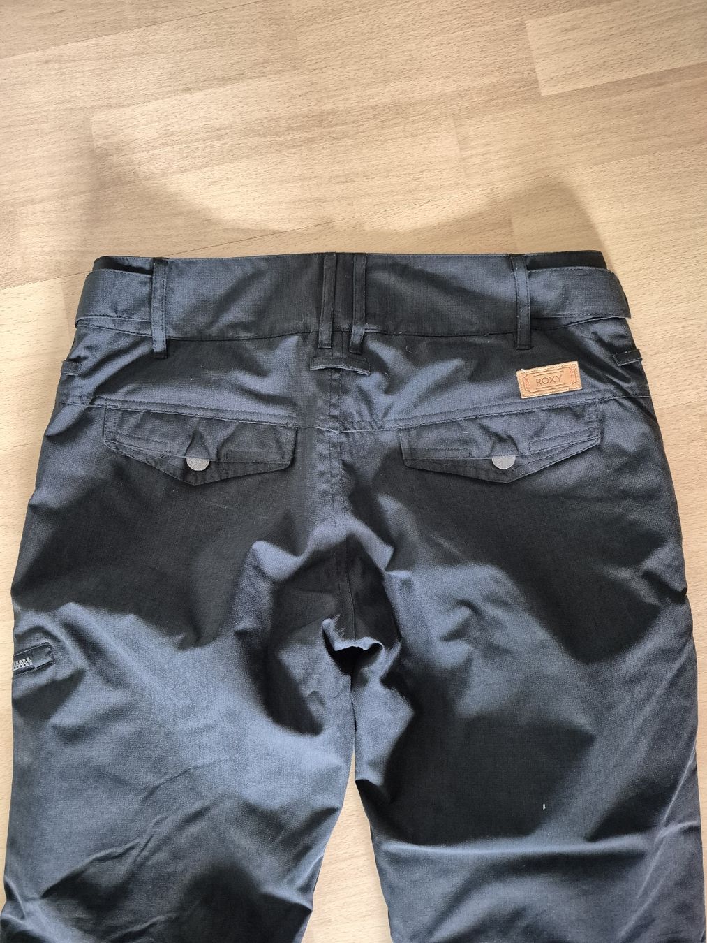 Roxy Pantalons: Roxy Skihose Gr. M – D'occasion à Gerlafingen par nila44 3