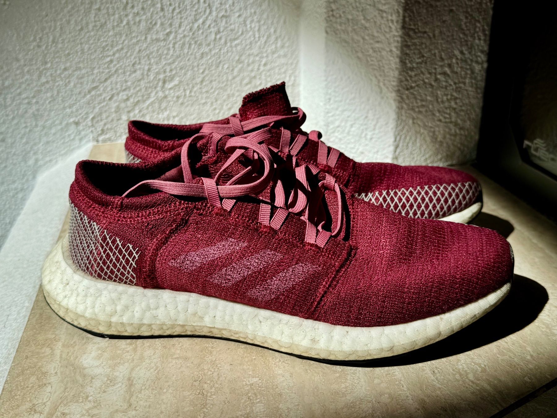 Adidas Scarpe da uomo: Adidas Boost Schuhe, Gr. 41 1/3, Rot – Nuovo (secondo la descrizione) da Niederhasli venduto da Erwied 4