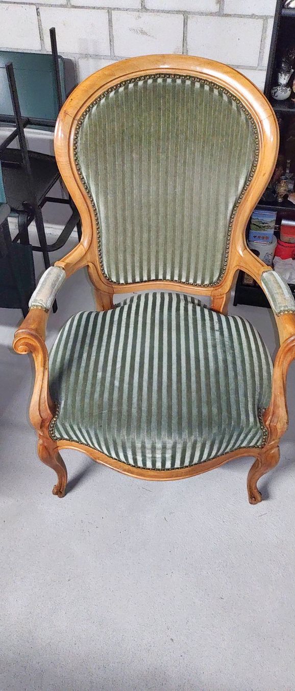 Divani: Louis Philippe Sofa, Sessel und 6 x Stühlen. Set – Usato da Schaffhausen venduto da gbsh2013 2