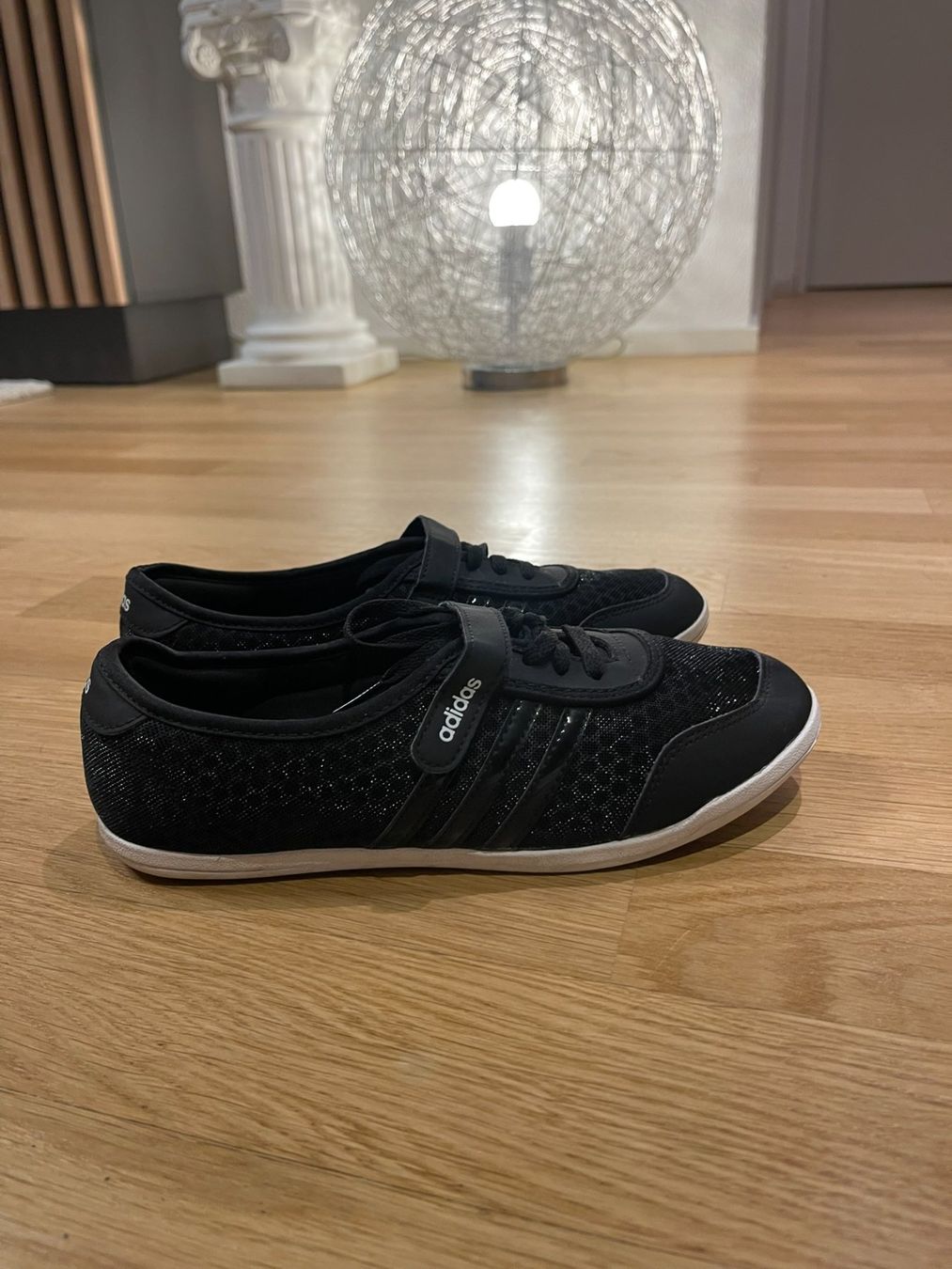 Adidas Scarpe da donna: Adidas Sneaker, Grösse 37 1/3 - Schwarz – Usato da Rheineck venduto da FGeissler 2