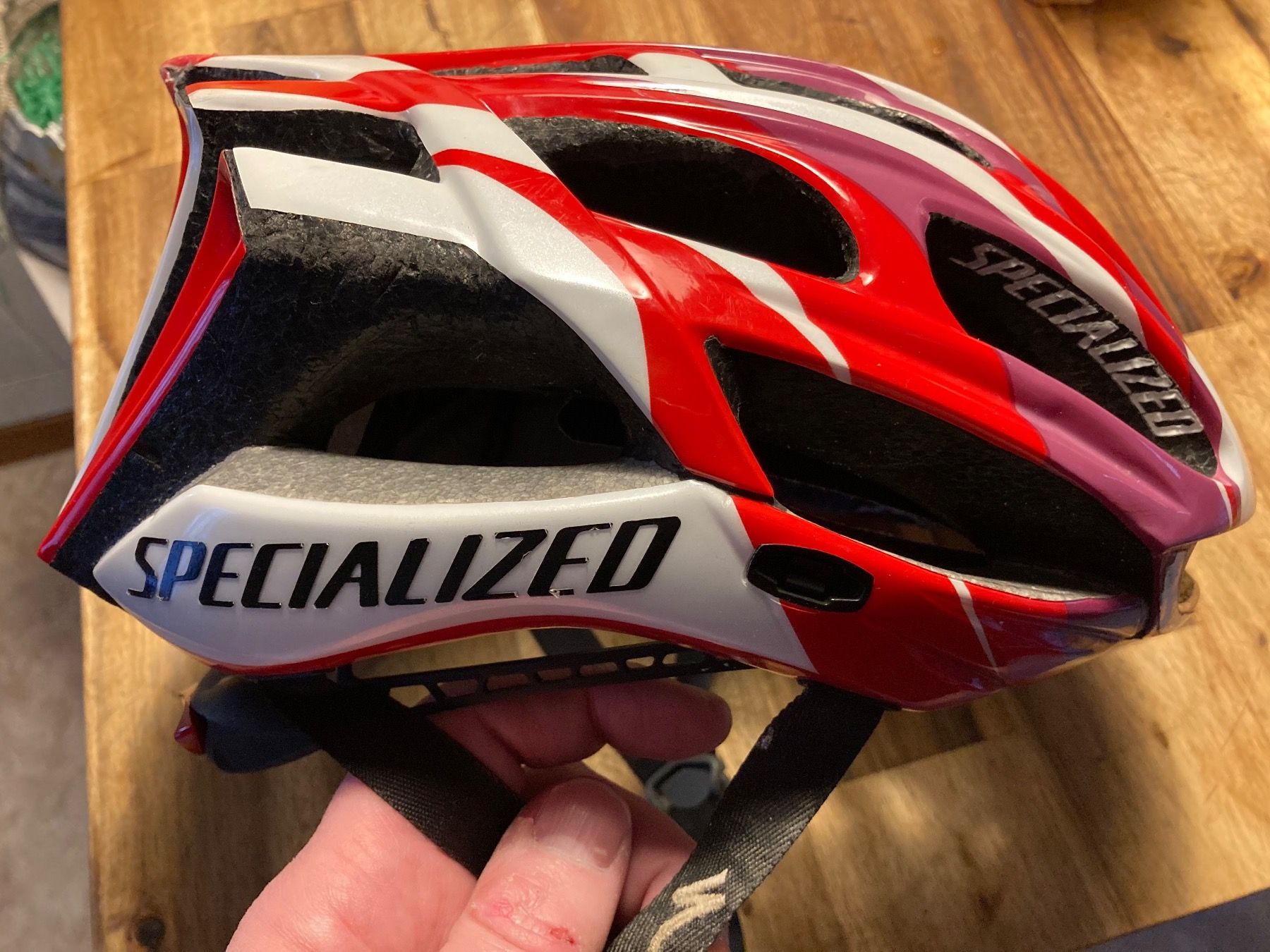 Specialized Caschi: Velohelm - Specialized – Usato da Wichtrach venduto da Queensparkunite