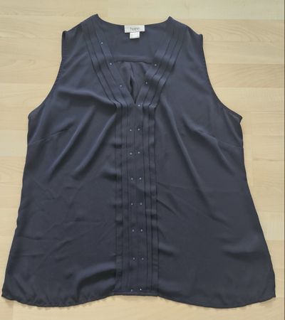 Blaue elegante Bluse mit Strass