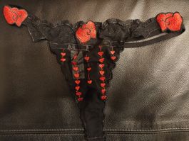 Roza String Tanga Schwarz Rot Gr. 38/M Neu mit Etikett