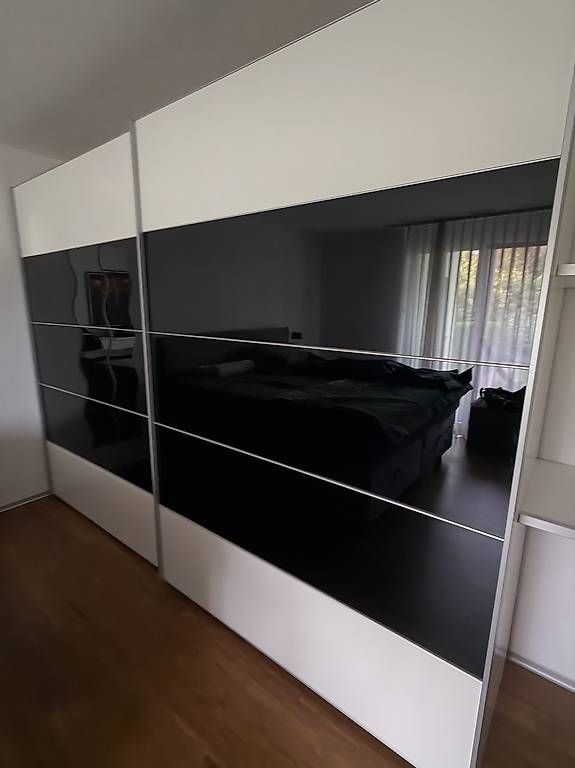 Schränke: Kleiderschrank massiv – Gebraucht aus Villmergen von Sabsi92 1
