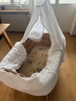 Stubenwagen Kinderwagen geflochten, mit Vorhang und Bettzeug
