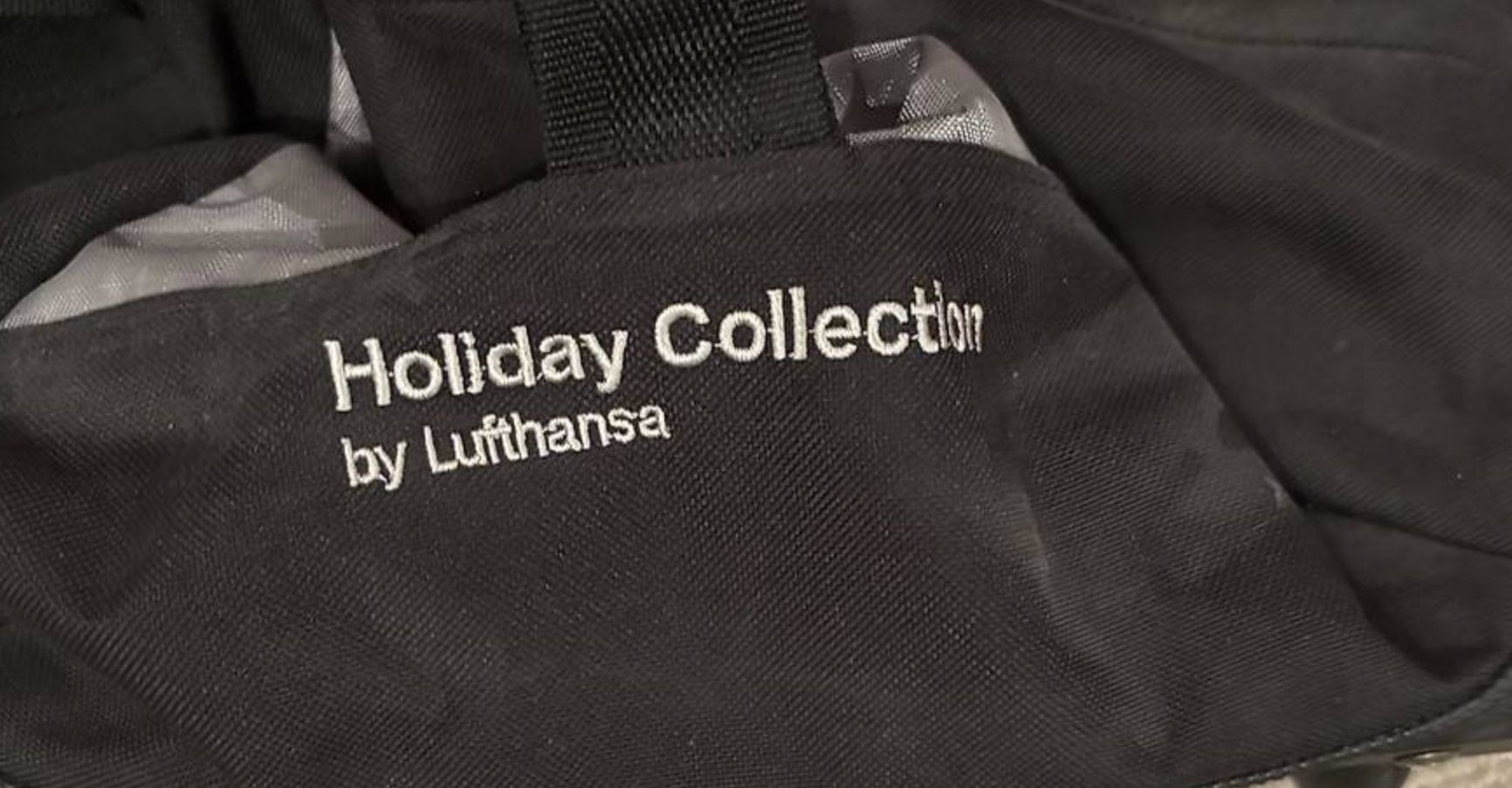 Valigie: Sac voyage sur roulettes – Usato da La Croix (Lutry) venduto da patricia150392 2