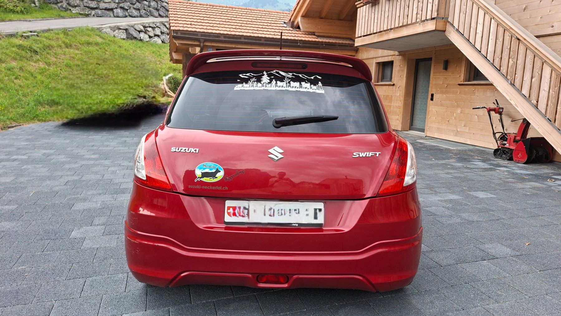 Suzuki Autos: Suzuki Swift rot – D'occasion à Horboden par adr_ncx6 1