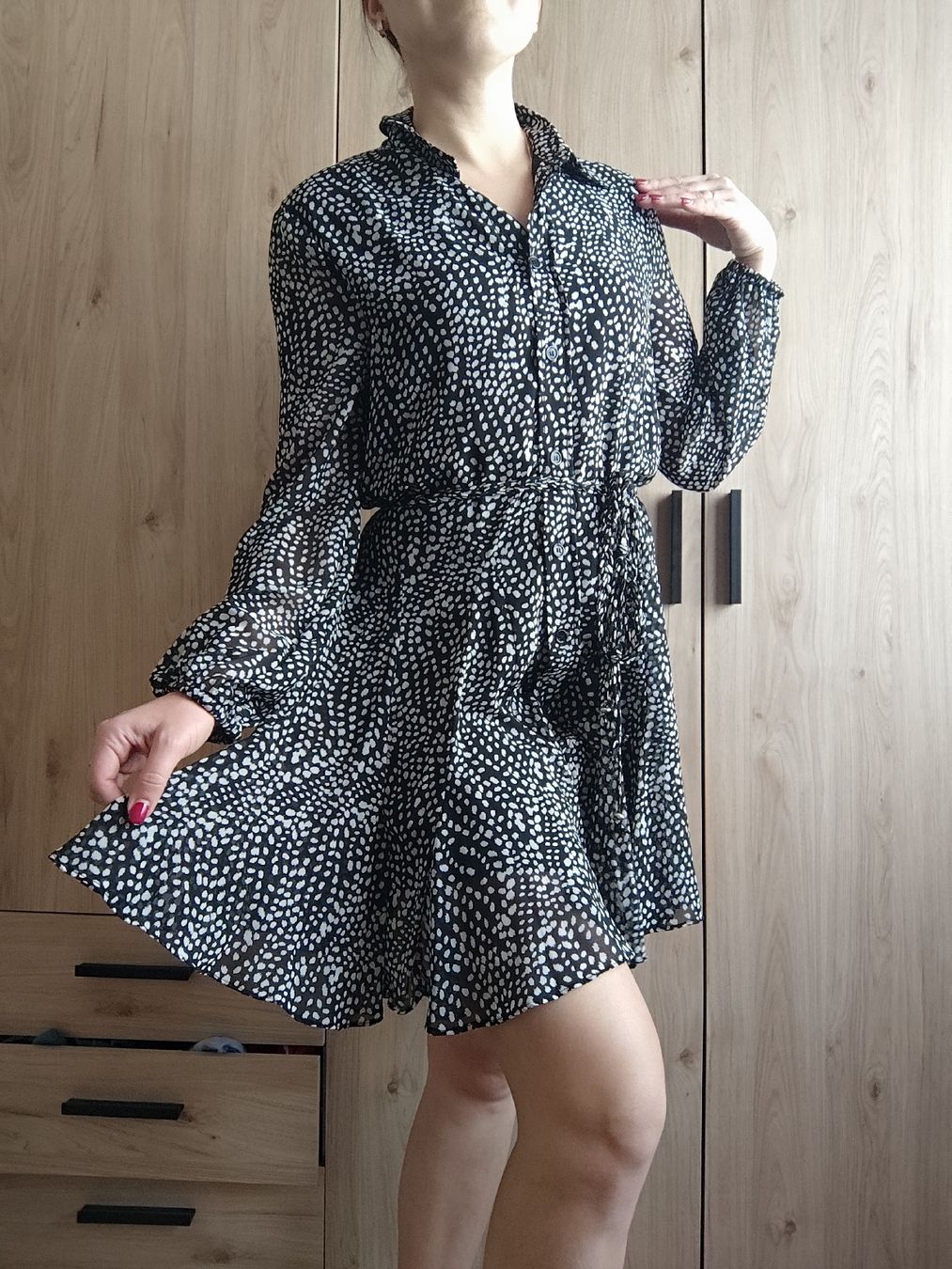 Vestiti: Chic Black & White Viscose Dress - Perfect for spring – Usato da Mägenwil venduto da VintageGirly 6