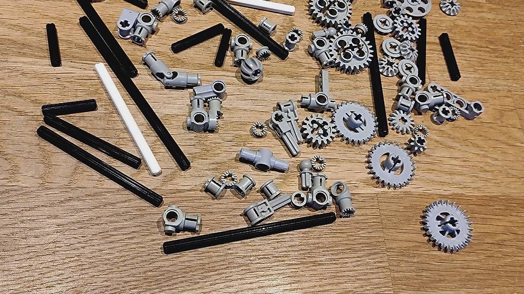 Lego Kit di costruzioni: Lego Zahnräder-Verbinder-Technic 2 – Usato da Schwarzenbach(Huttwil) venduto da Padielito 3