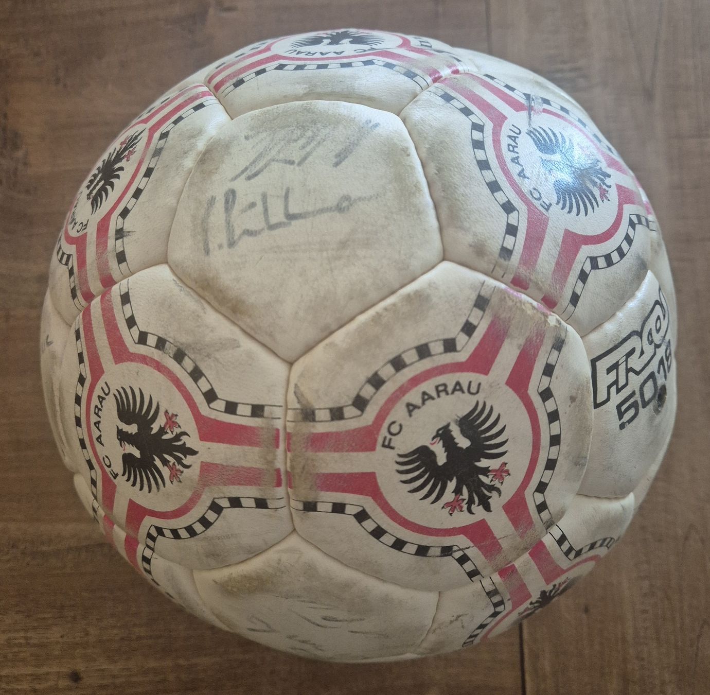 Palloni: FC Aarau Matchball – Usato da Rieden AG venduto da Hema55 1