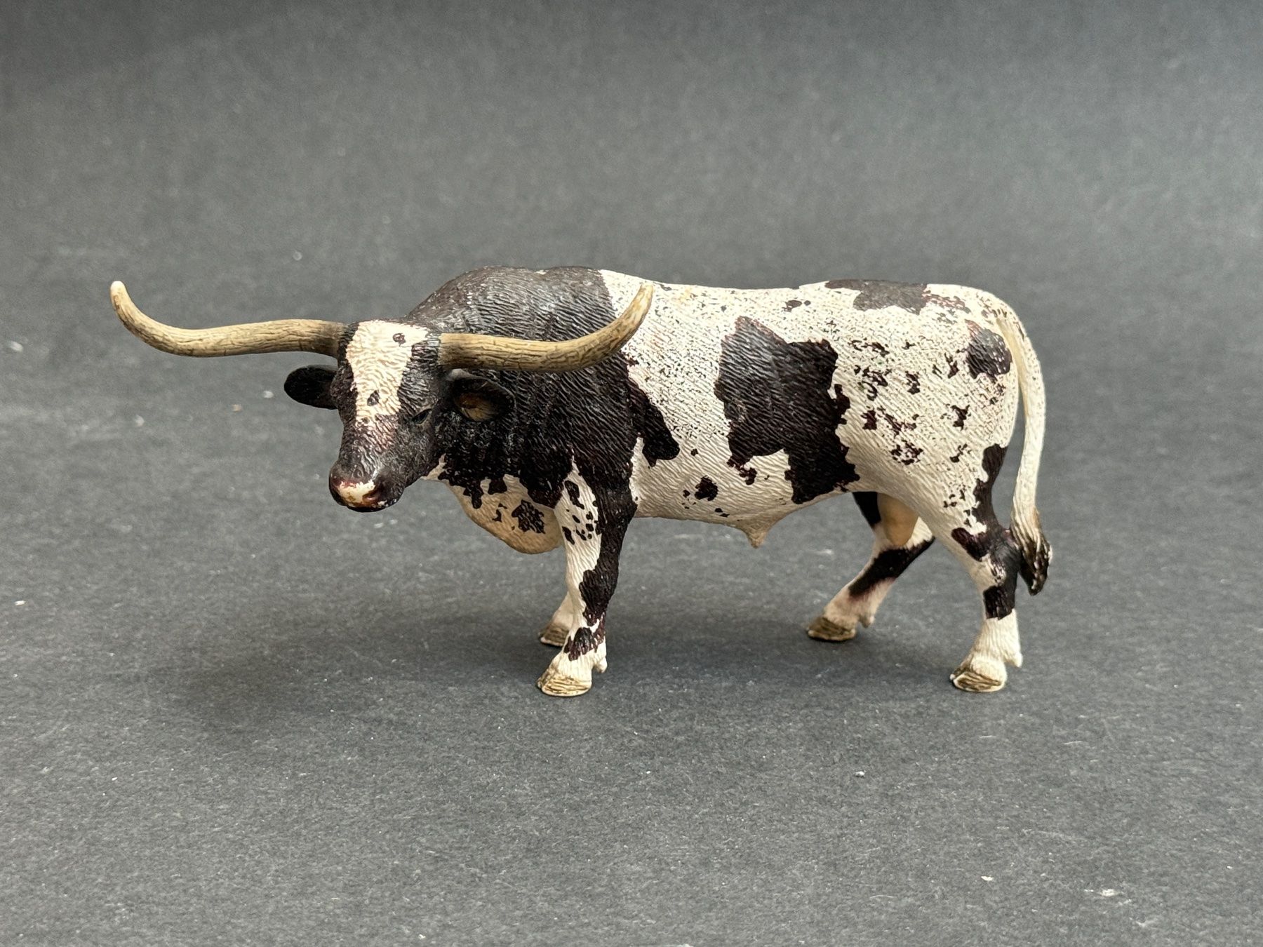 Schleich Statuette: Schleich Texas Longhorn Bulle – Usato da Ennetbaden venduto da mapa05 2