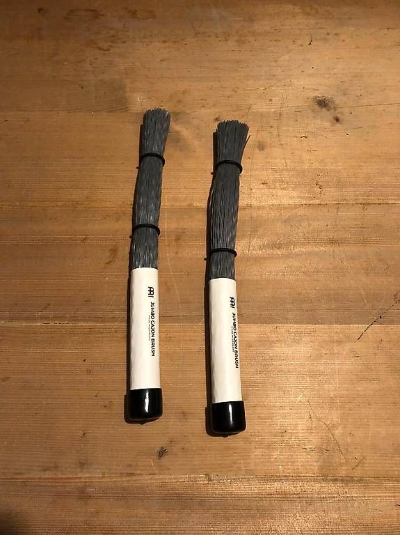 Strumenti musicali: Meinl Jumbo Cajon Brush – Usato da Spreitenbach venduto da Wuzzle3000