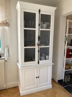 Vitrine élégante - Elegant glass cabinet