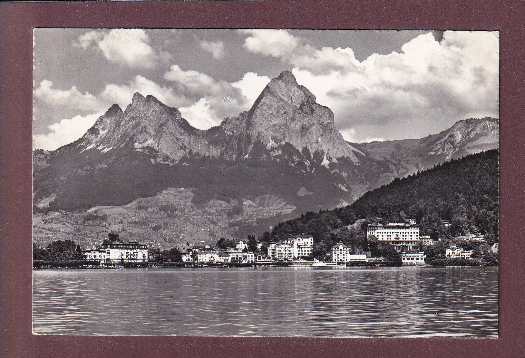 Cartes postales: BRUNNEN - Mythen - 1960 – D'occasion à Pully par nicecards