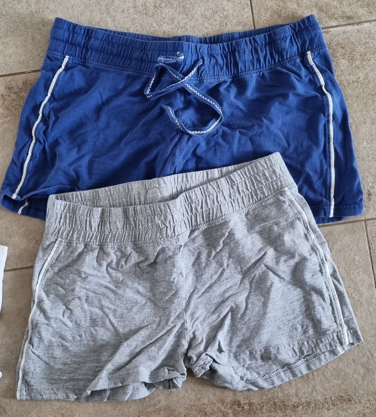 Kleiderpakete: Kleiderpaket Damen gr.XL – Gebraucht aus Grossdietwil von GNOM313 5