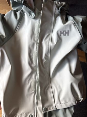 Ensemble Helly Hansen imperméable taille 116/6 excellent éta