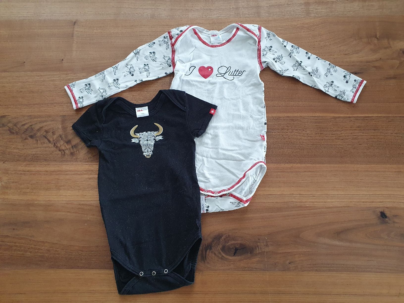 Kleiderpakete & -sets: 2 Baby Bodys von ISA Gr. 74/80 – Gebraucht aus Hinwil von Jessica13