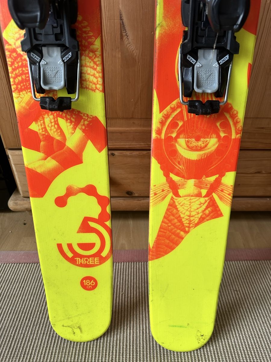 Völkl Skis: Völkl Three Freeride Ski 186 cm inkl. Marker Bindung – Gebraucht aus Samedan von kon_5l6y 1