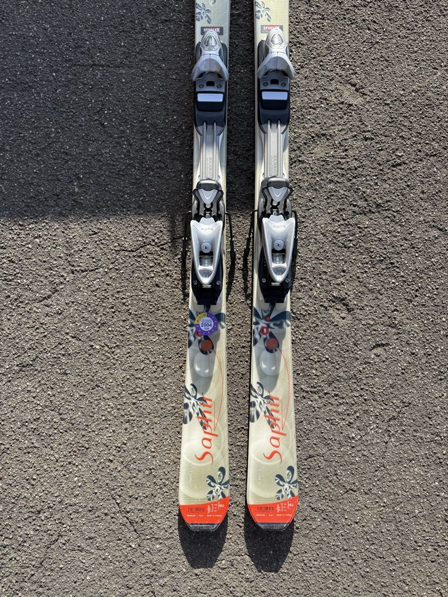Rossignol Skis: Rossignol Ski 160cm – D'occasion à Winterthur par liv_9mkv 3
