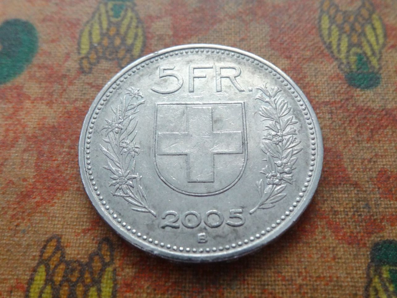 Alle Münzen: 5 Fr. 2005 – Gebraucht aus Romanel-sur-Lausanne von Swift13