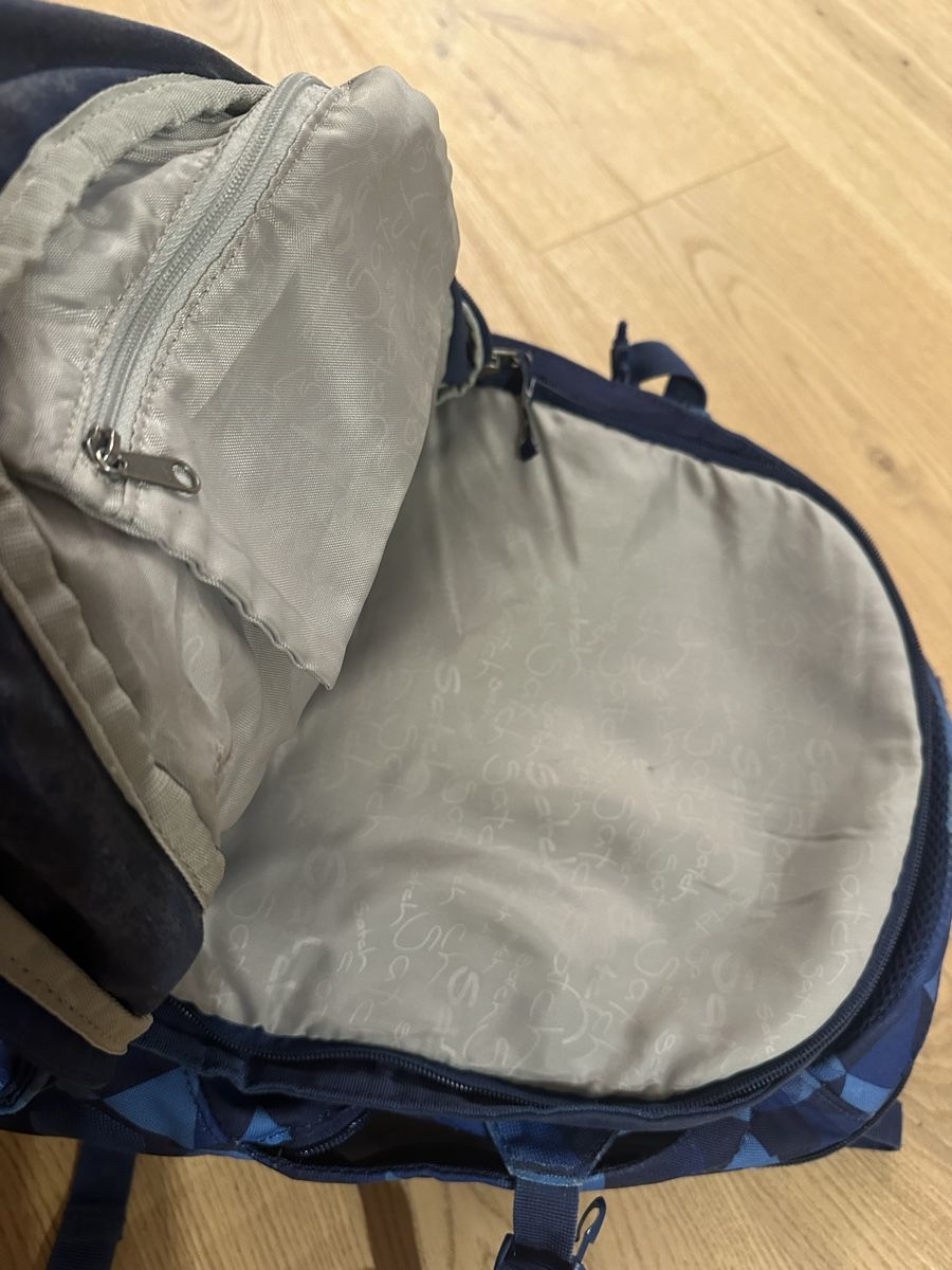 Satch Zaini: Satch Rucksack blau gemustert oft gebraucht – Usato da Regensberg venduto da Chura 7