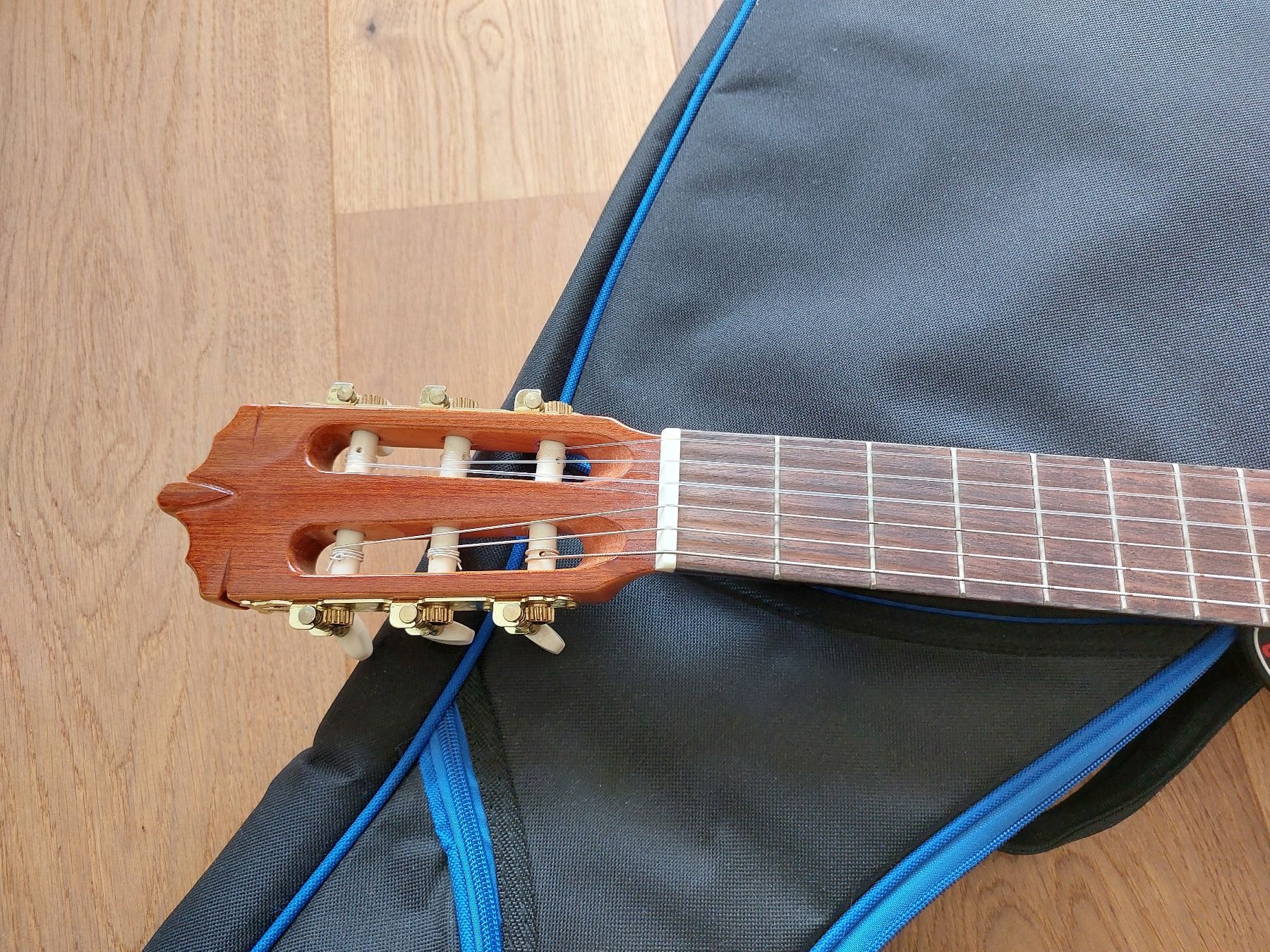 Strumenti musicali: Gitarre – Usato da Untersiggenthal venduto da mariam03 1