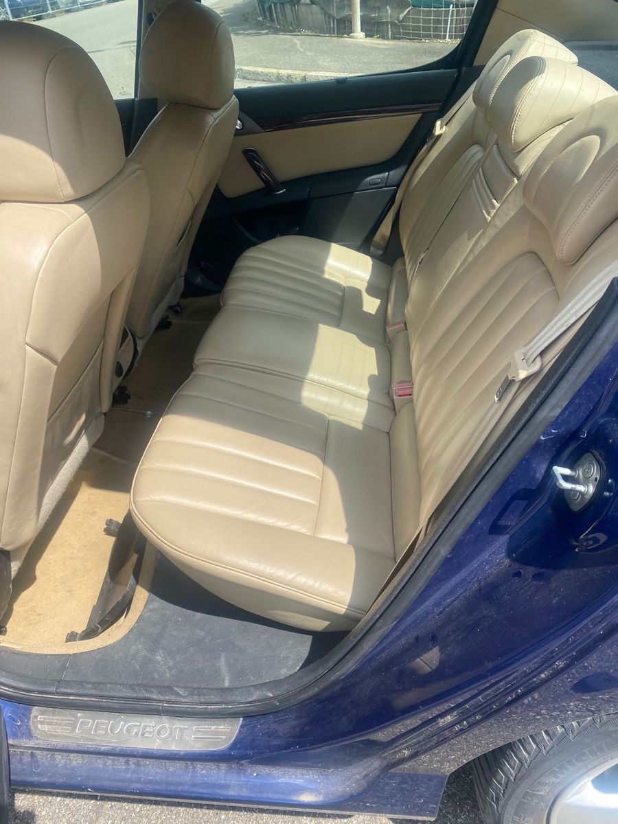Peugeot Automobili: Peugeot 407 3.0 V6 – Usato da Avenches venduto da sal_j62q 7