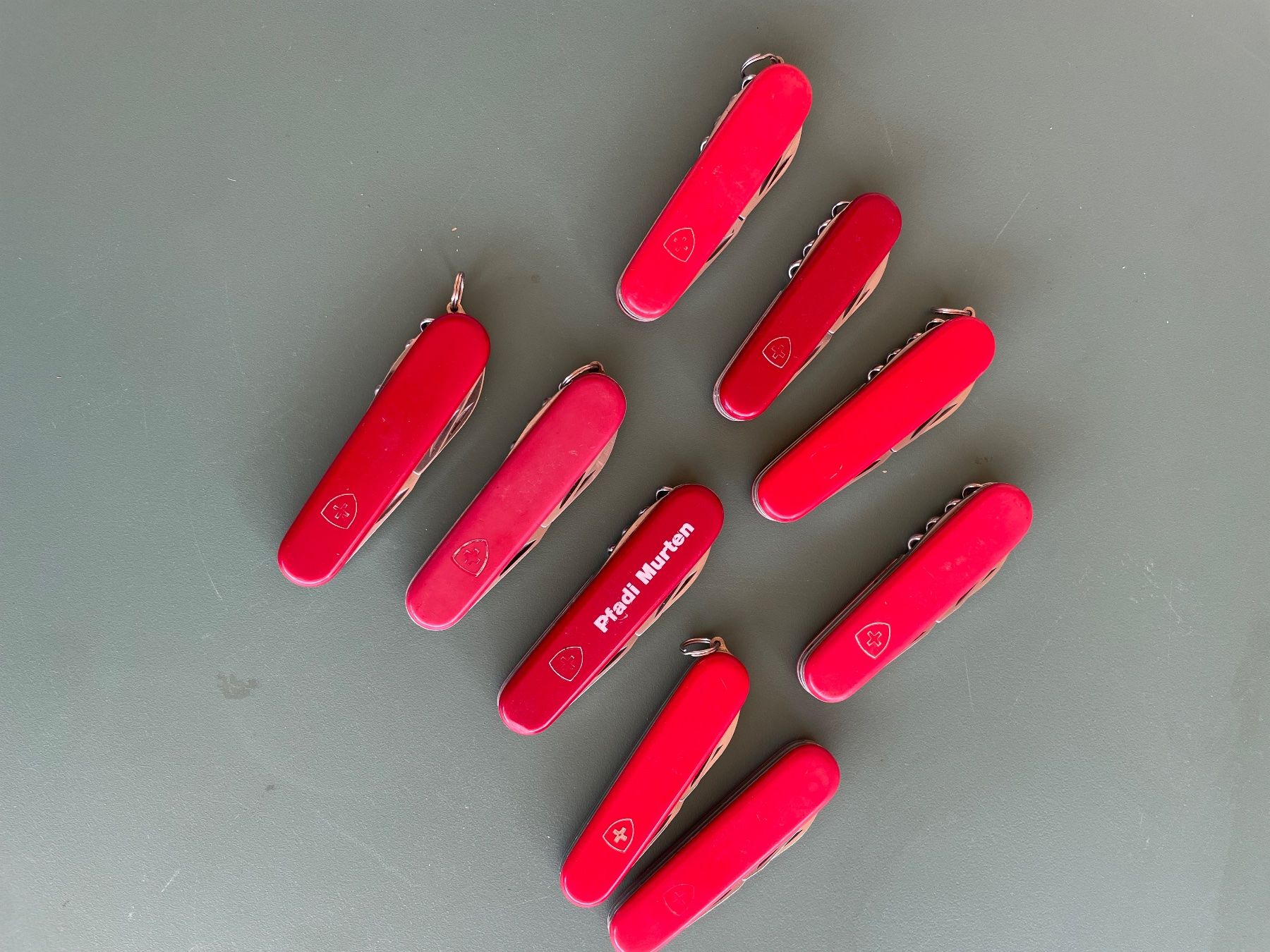 Victorinox Coltelli tascabile: Victorinox sackmesser – Usato da Zürich venduto da aut_nr75