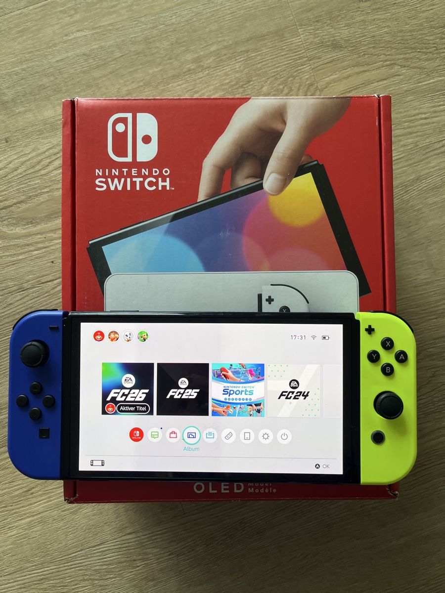Nintendo Console: Nintendo Switch OLED – Usato da Oberrieden venduto da lau_zf9m