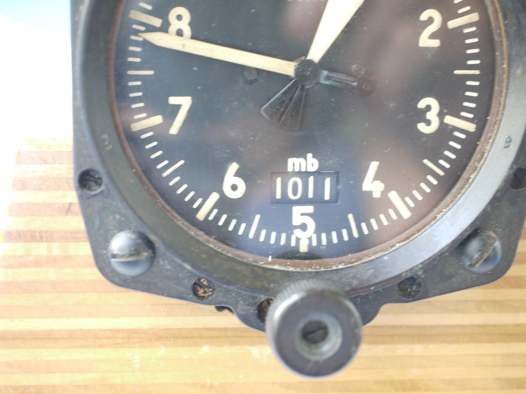 Revue Thommen Misurare: Revue Thommen Luftfahrt Höhenmesser Cockpit-Messgerät mit mb – Usato da Gross venduto da Retro20 2