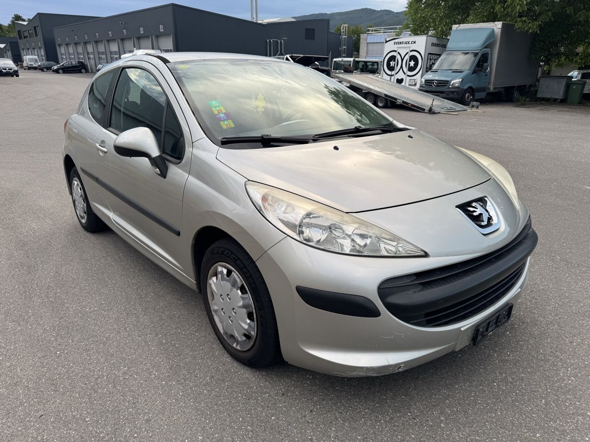 Peugeot Automobili: Peugeot 207 – Usato da Wallbach venduto da SchnellAutomobile 4