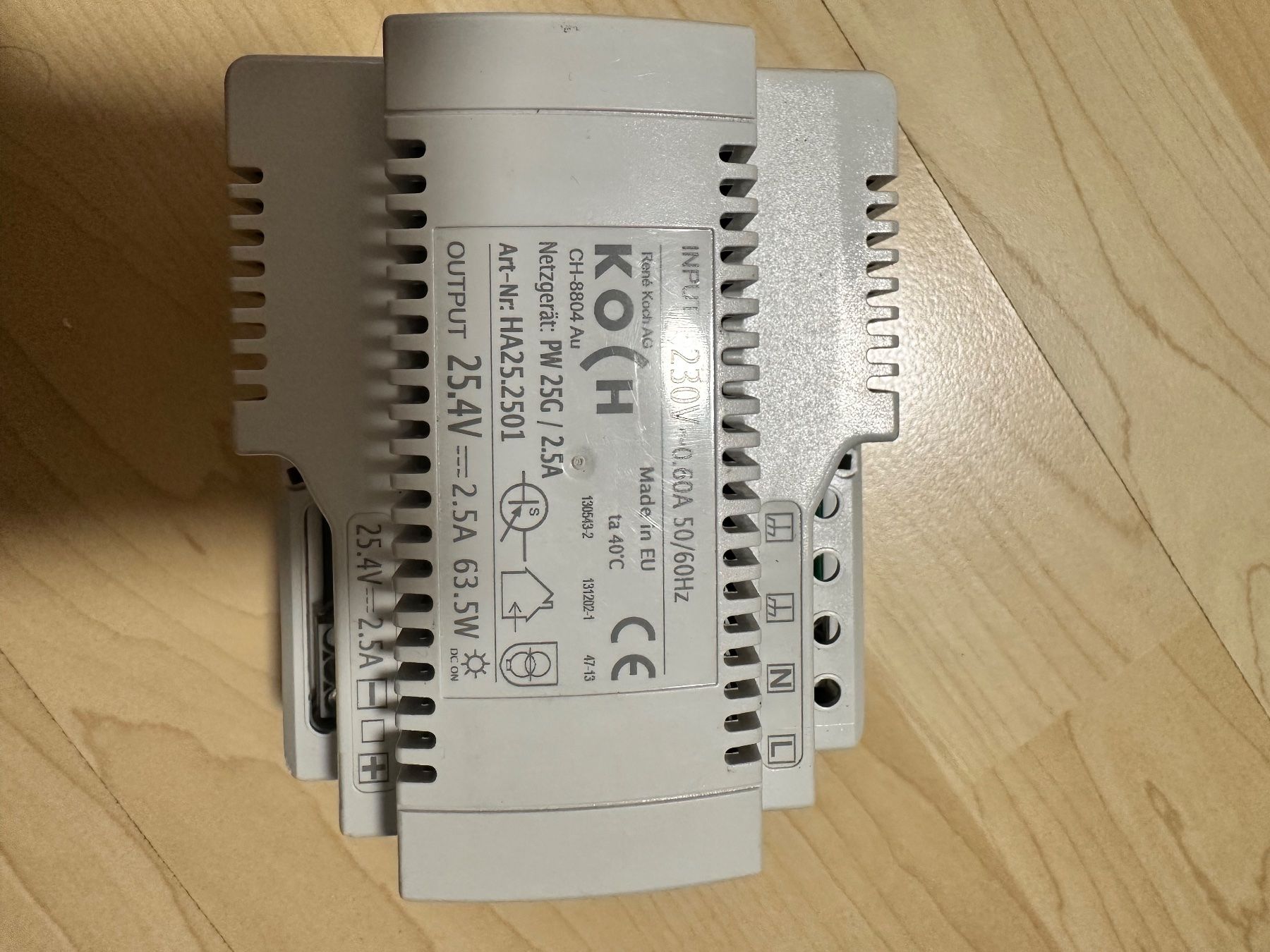 Composants électroniques: Rene Koch Netzgerät PW25G – D'occasion à niederhasli par rami016