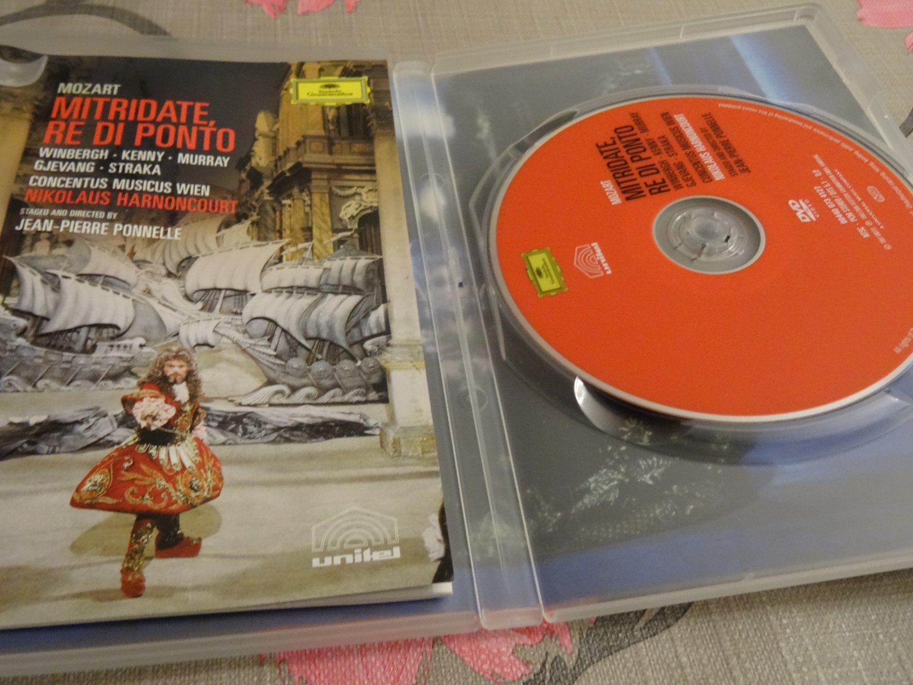 Alle DVDs: Mozart - Mitridate - Harnoncourt OPER DVD – Gebraucht aus Olten von Disc-Ausverkauf 1