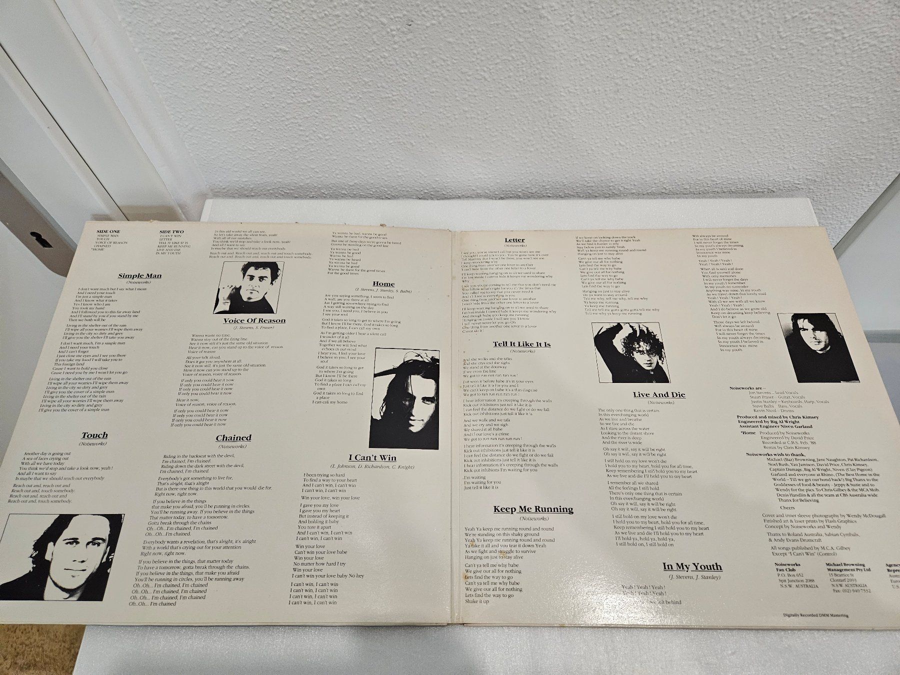 Dischi in vinile: Noiseworks – Touch ( LP, Rock ) – Usato da Uster venduto da Vinyl-Leidenschaft 2