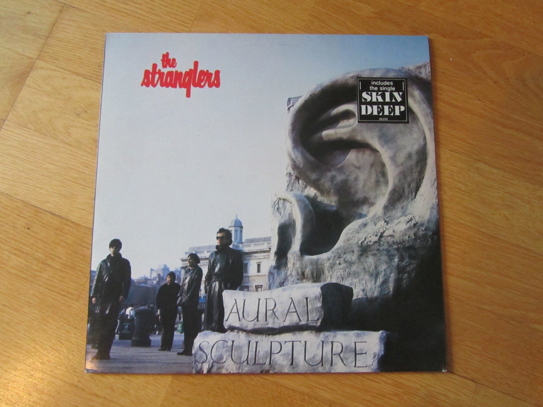 Dischi in vinile: The Stranglers:    Aural Sculpture – Usato da Seengen venduto da mikelele