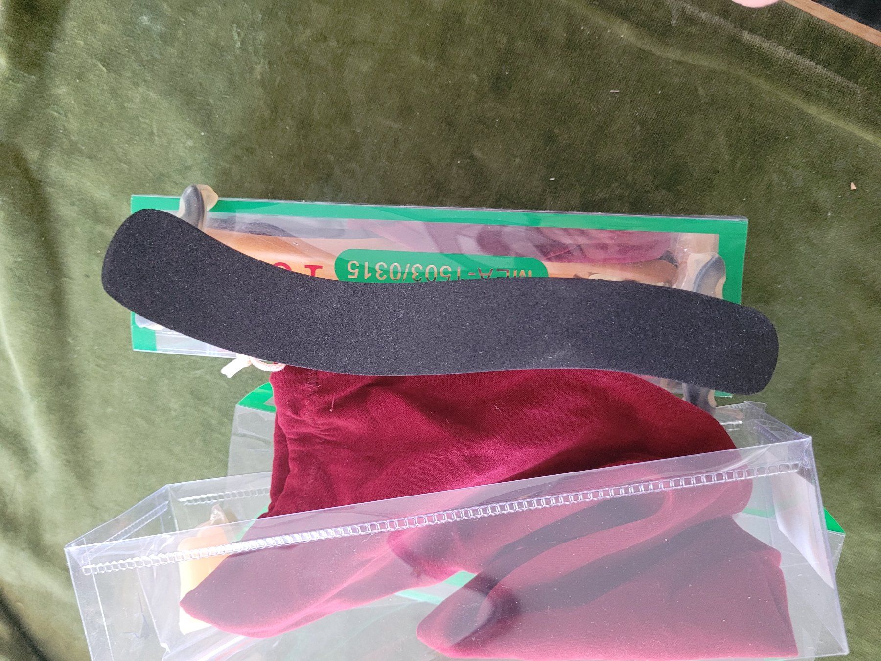 Strumenti musicali: 2 Schulterstützen für Viola – Nuovo (secondo la descrizione) da Thun venduto da Barbara082 2