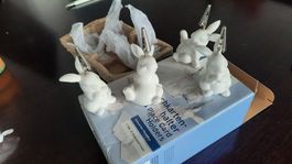 Tischkartenhalter: 4 Hasen; neu ungebraucht