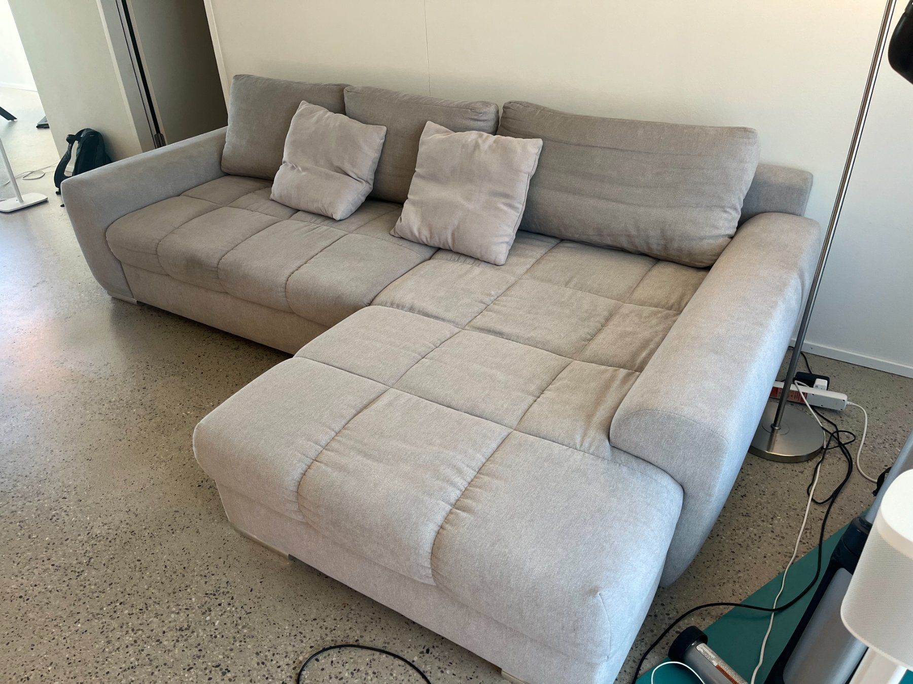 Divani: Canapé d'angle convertible – Nuovo (secondo la descrizione) da Lausanne venduto da Seiya4 2