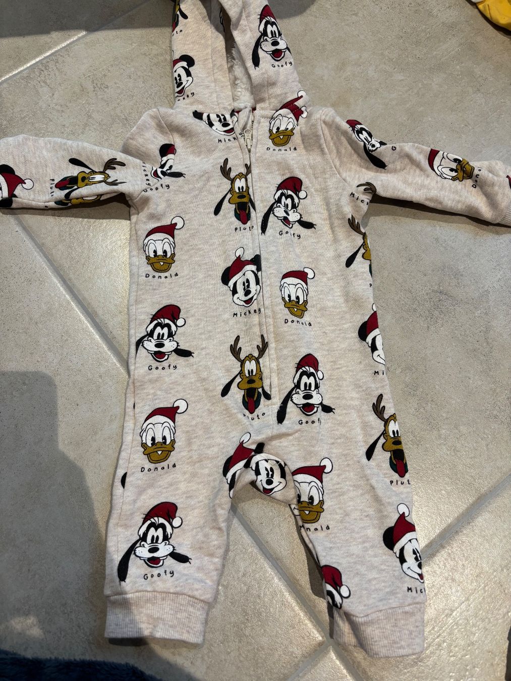 C&A Pigiama & Simili: Pyjama/ensemble Noël – Nuovo (secondo la descrizione) da Bressaucourt venduto da Lamu