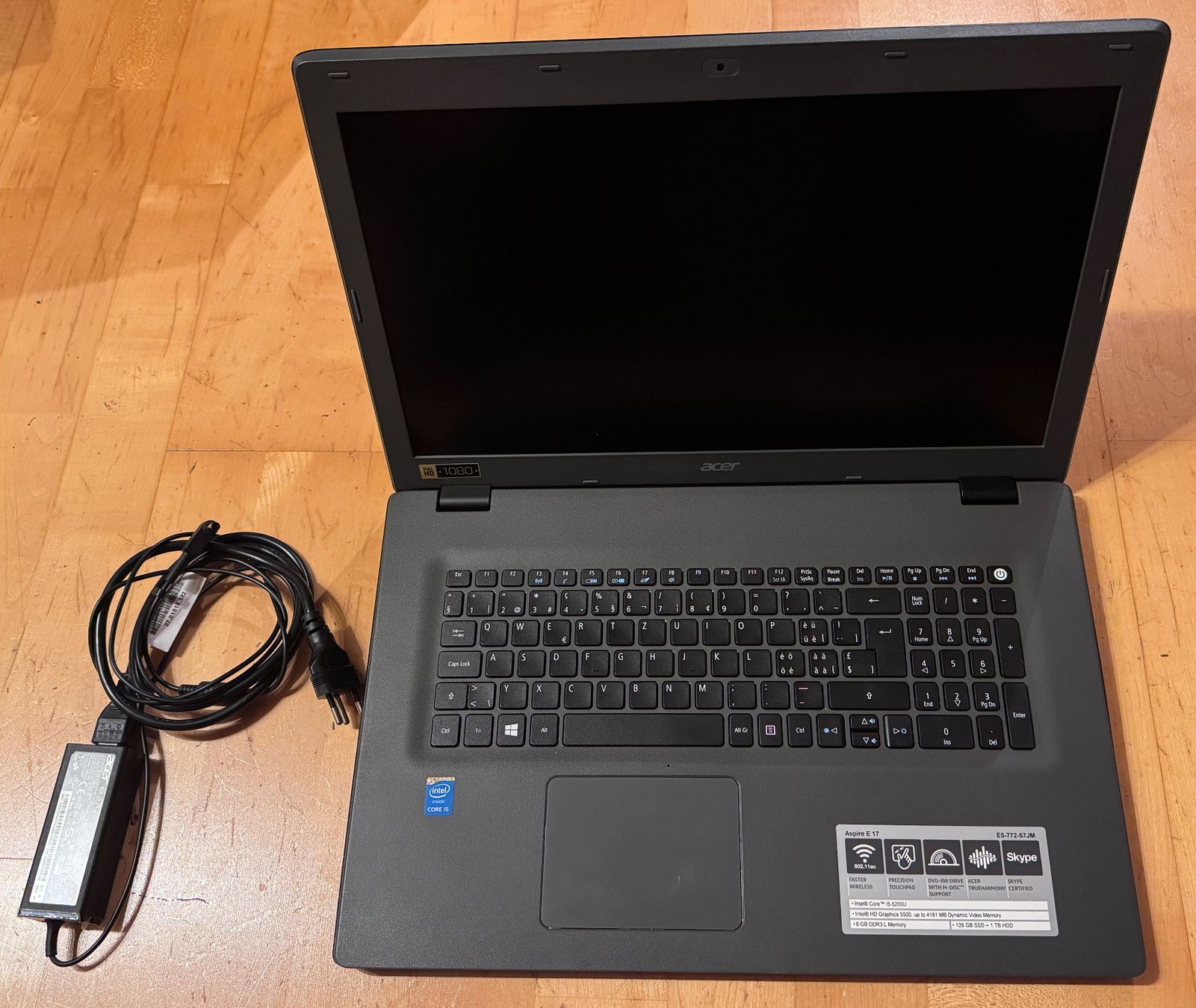 Acer Notebook: ACER Aspire E17 E5-772-57JM – Usato da Unterengstringen venduto da NOISE