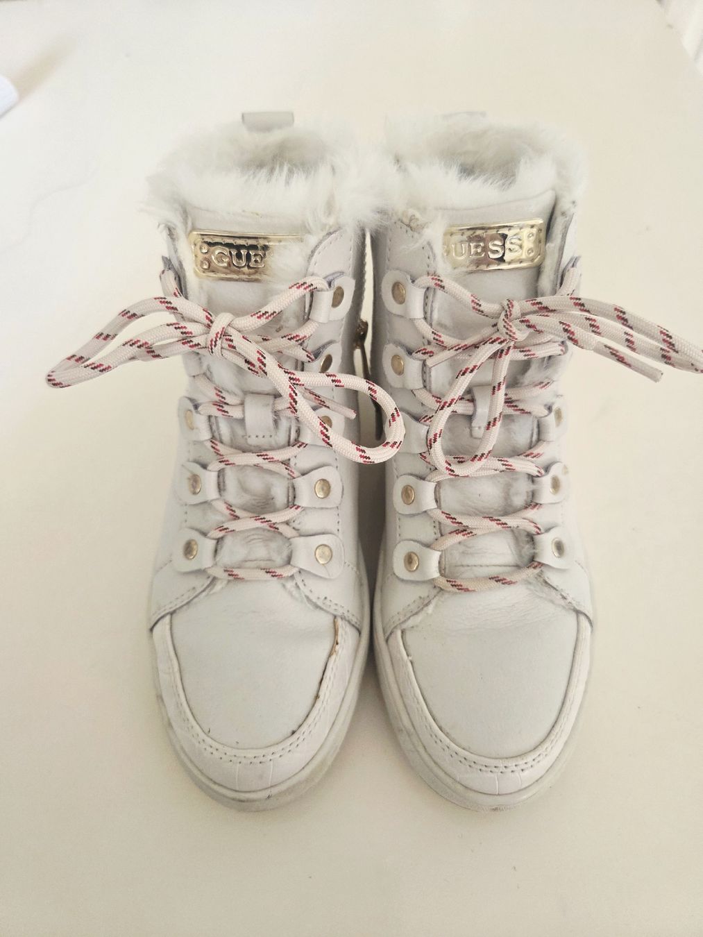 Guess Scarpe per ragazze: Schöne Winterschuhe von GUESS, Gr.35 – Nuovo (secondo la descrizione) da Riehen venduto da Bliss1978 3