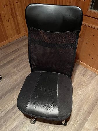 Siège de bureau usagé