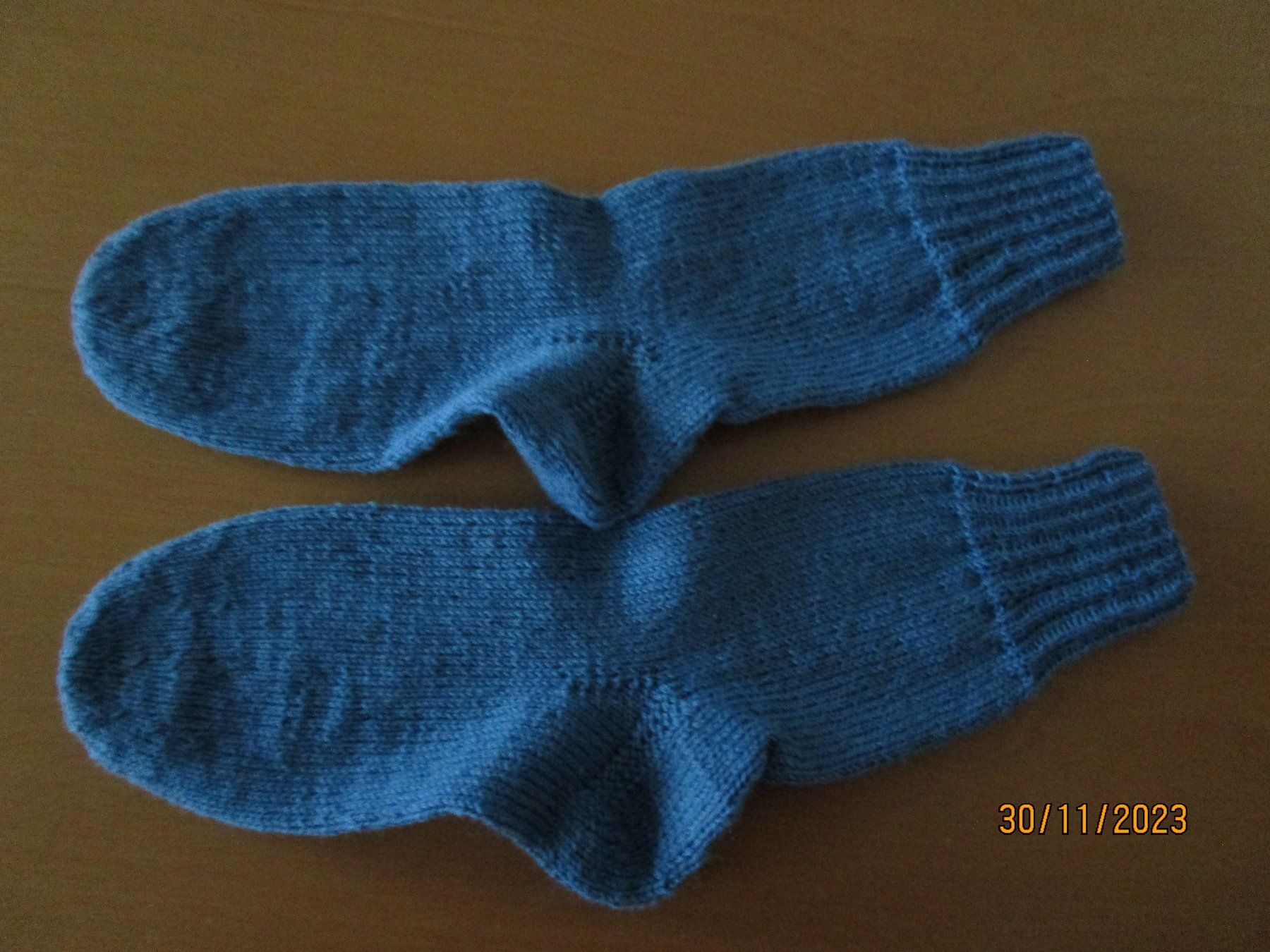 Calze: handgestrickte Socken Gr. 44/45 – Nuovo (secondo la descrizione) da Ursenbach venduto da gruenblau