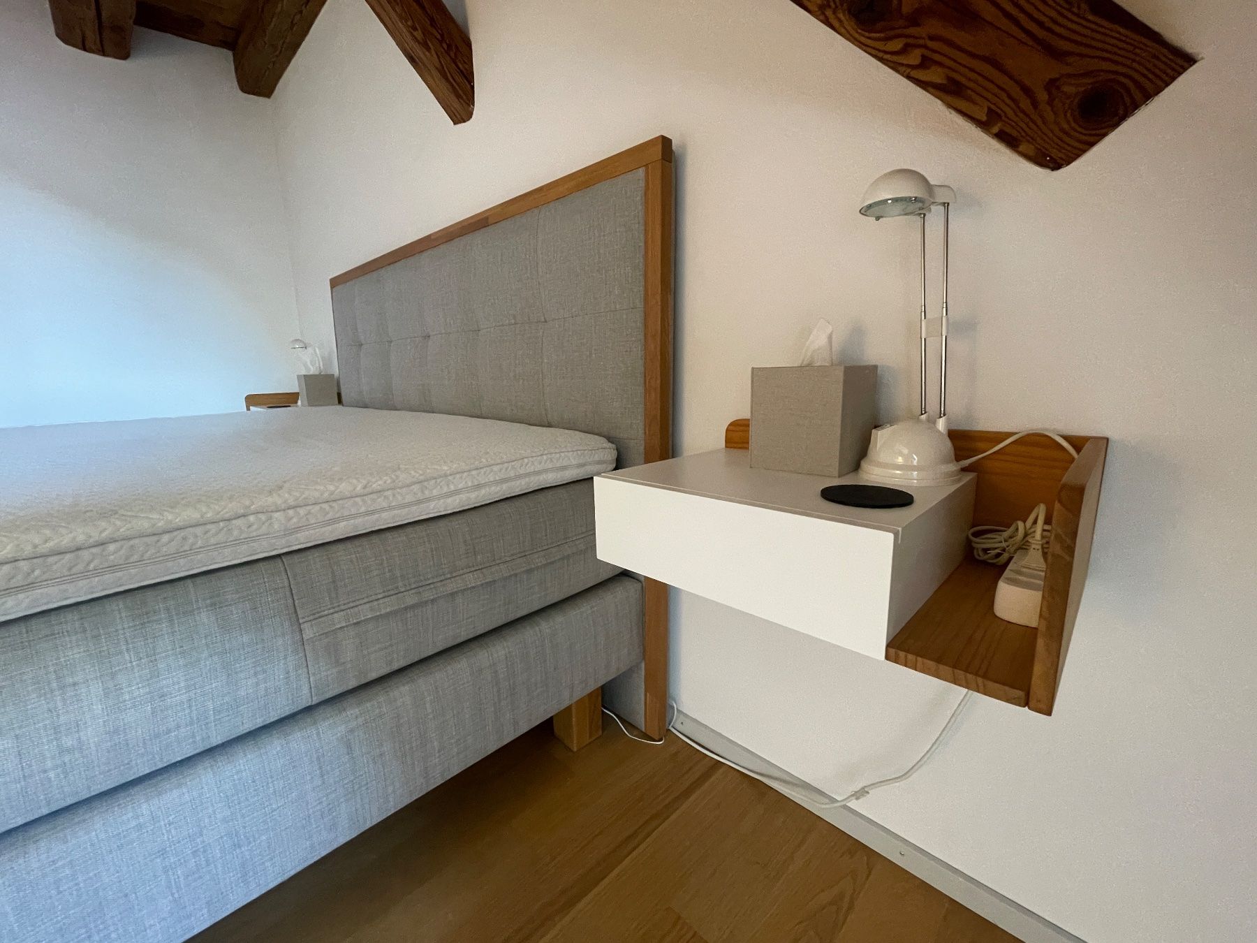 Letti: Boxspringbett 180x200 inkl. zwei Nachttische – Usato da Winterthur venduto da lue_sqt9 6