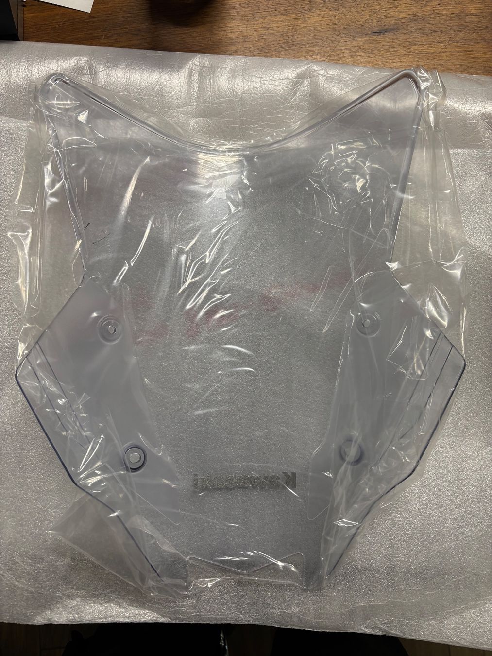 Kawasaki Tutti i ricambio per moto: Kawasaki Windschild – Nuovo (secondo la descrizione) da Landquart venduto da pet_l2dm 1