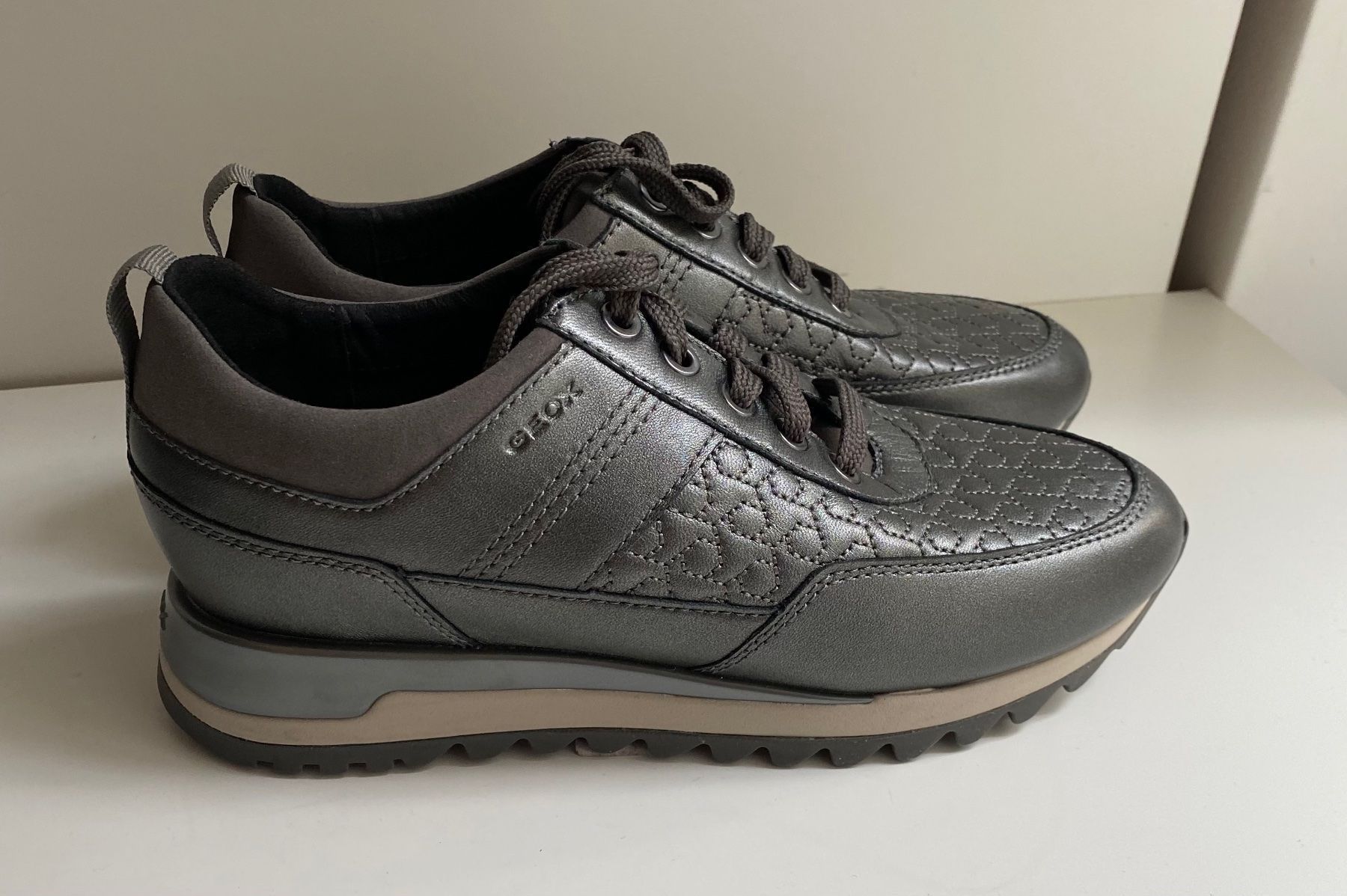 Geox Scarpe da donna: GEOX D TABELYA B Sneaker Damen, 36 – Nuovo e nell'imballaggio originale da Luzern venduto da falena01 1
