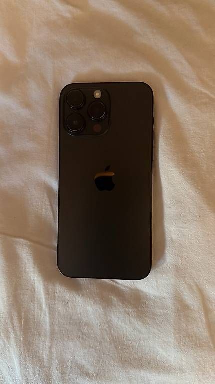 Telefoni cellulari / Smartphones: iPhone 14 Pro Max 128 Go noir  excellent état – Usato da Genève venduto da axe_57bf